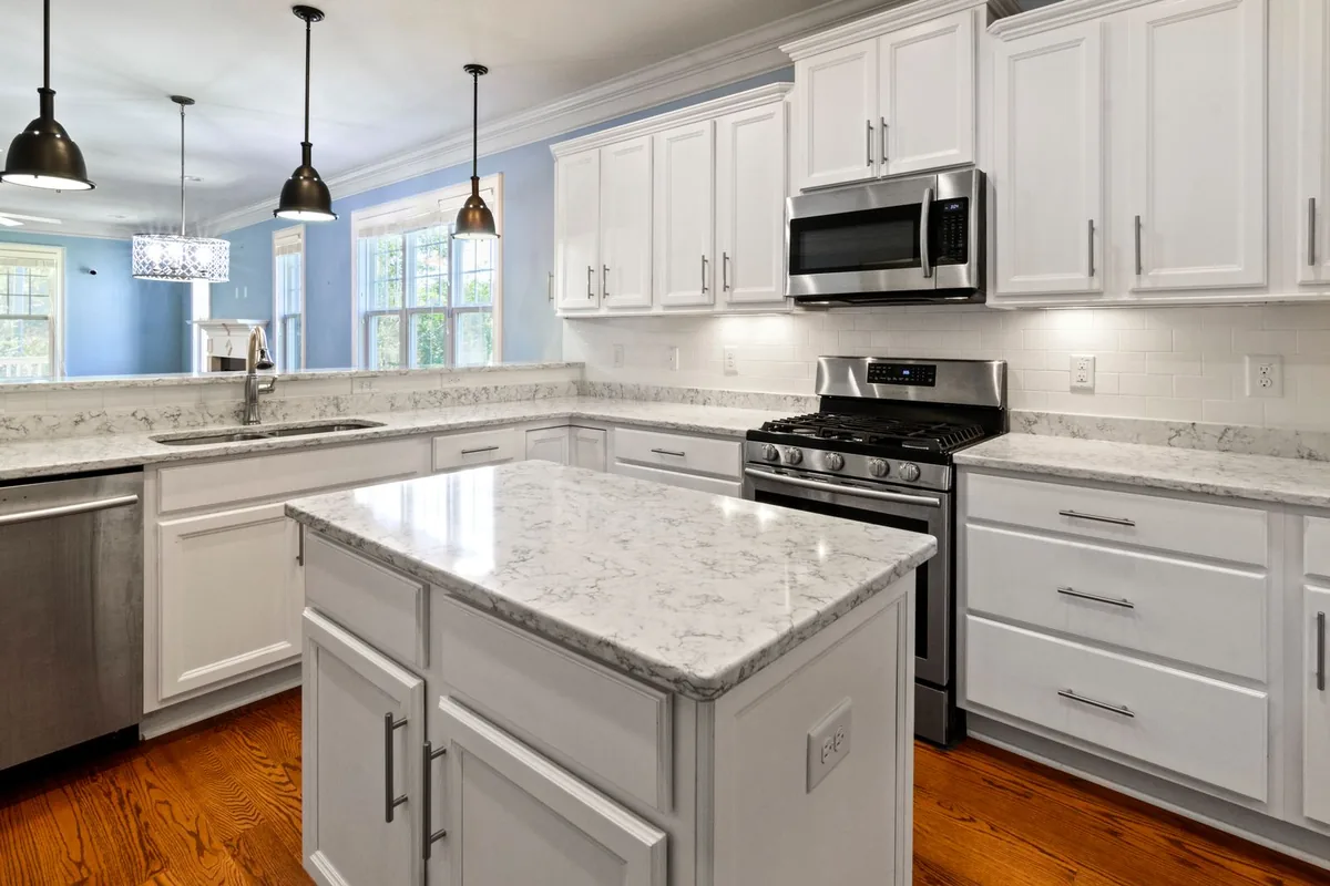 Filth & Squalor Cleanup in Guilford Center, CT